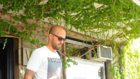 Ники Михайлов има една мечта: Жена и 3 деца! За Николета – мълчание