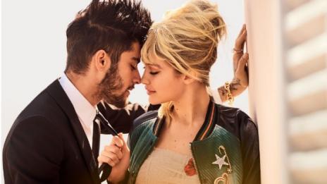 Зейн и Джиджи правили секс като от „50 нюанса по-тъмно“ (ВИДЕО)