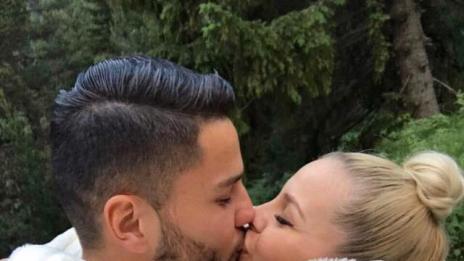 Деси Слава слезе от сцената: Ще се видим догодина!