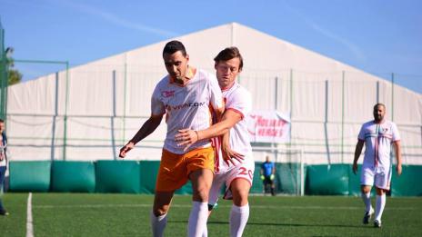 Орлин Павлов показа футболни умения