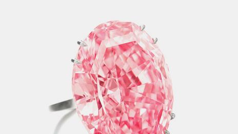 Изтъргуваха уникални диаманти за рекордни суми