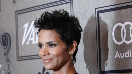 Хали Бери загуби битката за попечителство