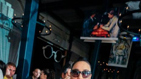 Мария Илиева с ексклузивна линия тениски #КакаЕСкандал