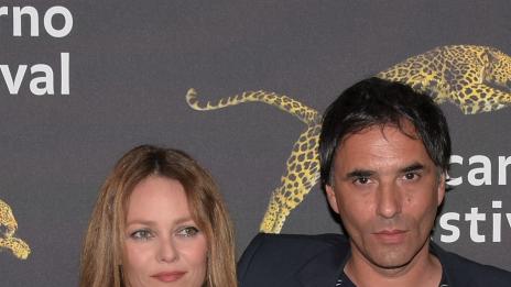 Ванеса Паради се омъжи за режисьора Самуел Беншетри