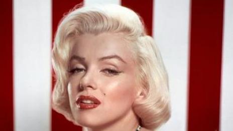 10 знаменитости, които са били осиновени