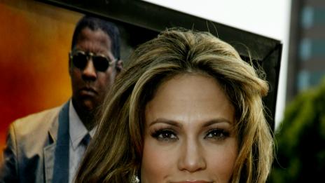 Дженифър Лопес се хвали: Никога не спя на първата вечер