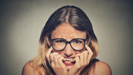 Топ 3 на зодиите, които най-много се тревожат