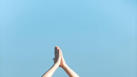 Йогата може да облекчи болката от артрита