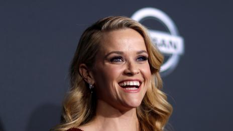 Рийз Уидърспун се хвали с нов член на семейството: "Добре дошъл, Луи"