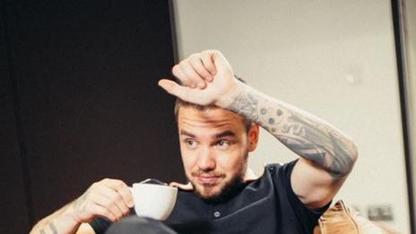 Лиъм си хвана нова шоколадова перла