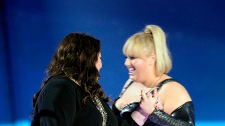 Ребъл Уилсън и Мелиса Маккарти тръгват срещу Холивуд