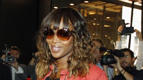 Наоми Кембъл призовава за мир в Близкия изток