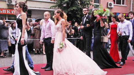 Абитуриентите са суетни и при храната!