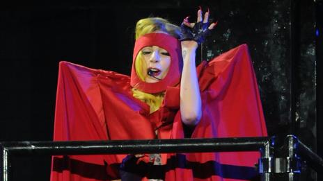 5 млн. долара от Лейди Гага и компания за пострадалите в Япония