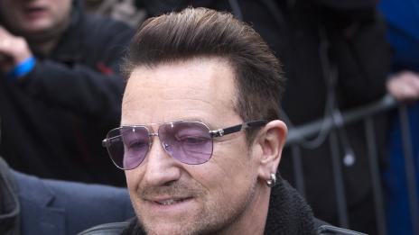 U2 отмениха концерт в Париж след атентатите