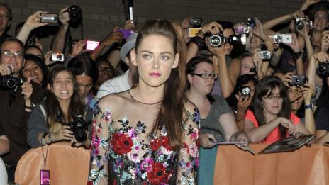 Кристен Стюарт е най-търсената модна икона в нета