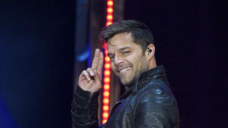 Рики Мартин иска дует с Принс