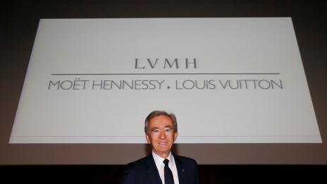 Империята на Louis Vuitton поема контрола на Dior