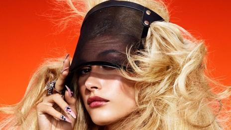 Хейли Болдуин – съвременната Алиса