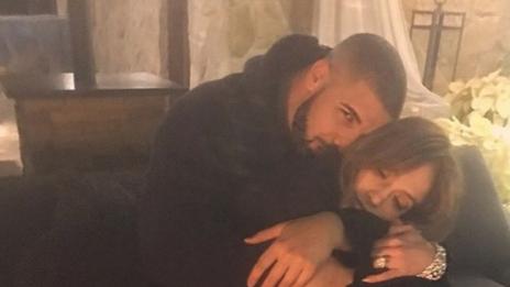 Всичко приключи: Джей Ло и Дрейк скъсаха!