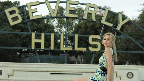 Прасенца, кънки и малко холивудски блясък обгърнаха Джорджа Мей Джагър