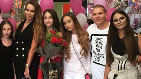 Вижте порасналата дъщеря на Ивайла Бакалова