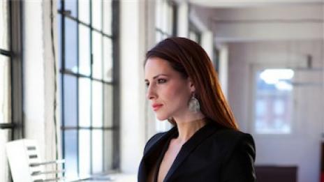 Български моден дебют, вдъхновен от Лондон