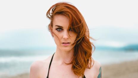 Няколко ценни съвета за копринена и мека коса