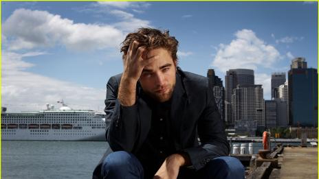 Робърт Патинсън пристигна в Сидни без Кристен