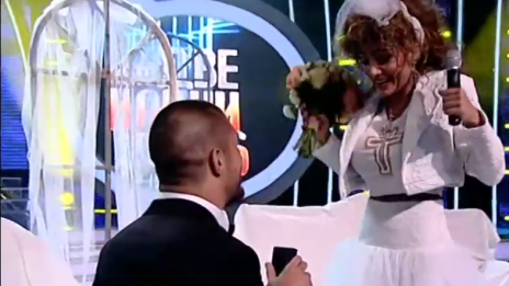 Русата Златка се сгоди в ефир