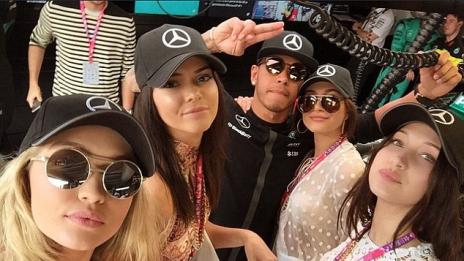 Люис Хамилтън не смятал, че е достатъчно готин за Кендъл Дженър