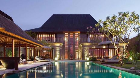Италиански стил и индонезийска екзотика в Бали