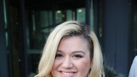 Кели Кларксън е „за“ легализирането на марихуаната