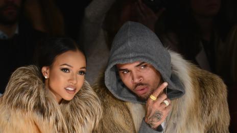 Крис Браун и Каруче Тран възмутиха PETA с кожените си палта