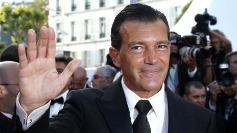 Антонио Бандерас оставя отпечатъци в НДК