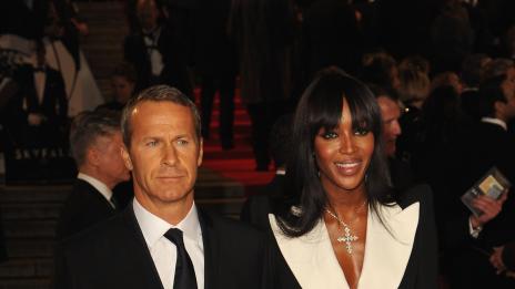 Доронин и Наоми празнуват неговия юбилей в Индия