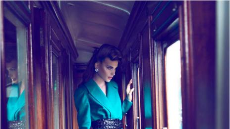 Назад във времето