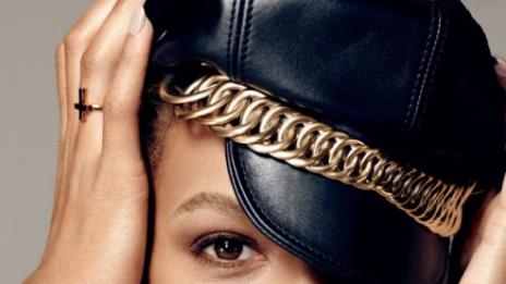 Черната орхидея Джоан Смолс