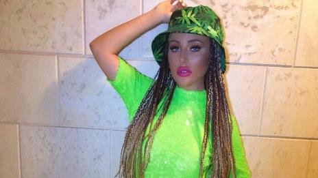 Чар или бедствие: Гери-Никол с марихуана на главата