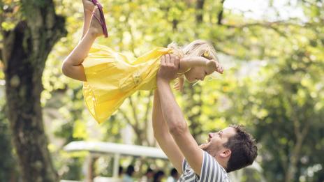 9 знака, че любимият ви ще бъде баща мечта