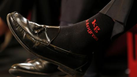 Гасим телевизора със смартчорапи