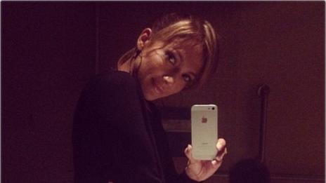 Дженифър Лопес доказа, че е кралица на селфитата