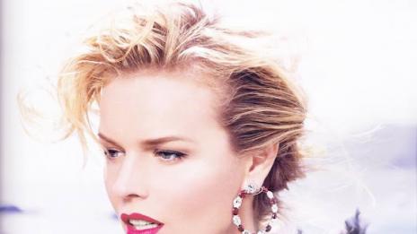 Готови ли сте за парти с Ева Херцигова ?