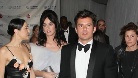 Кейти в стрес, Орландо в закачка със Селена