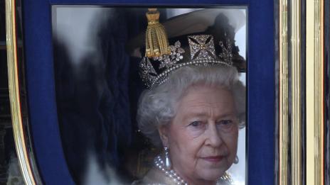 Да бъдеш кралица: Привилегиите на Елизабет II