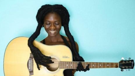 Как се създава изкуство с коса?