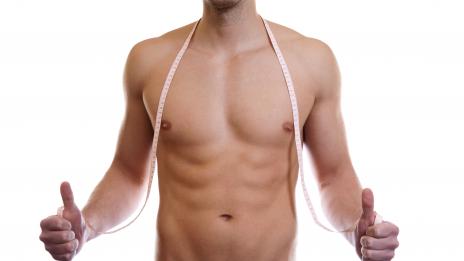 Много мъже се срамуват от тялото си и правят секс на тъмно