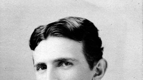 Никола Тесла не обичал жени с перли