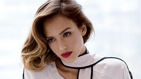 Джесика Алба: Само не ме сравнявайте с Гуинет Полтроу