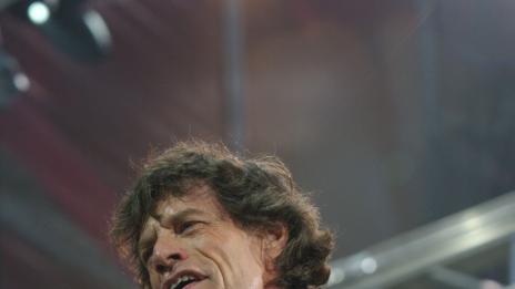 Сър Мик Джагър се пристрастил към Фейсбук